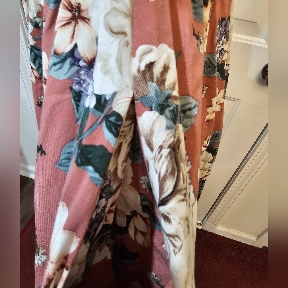 Torrid floral Dress size 00 - Picture 3 of 12
